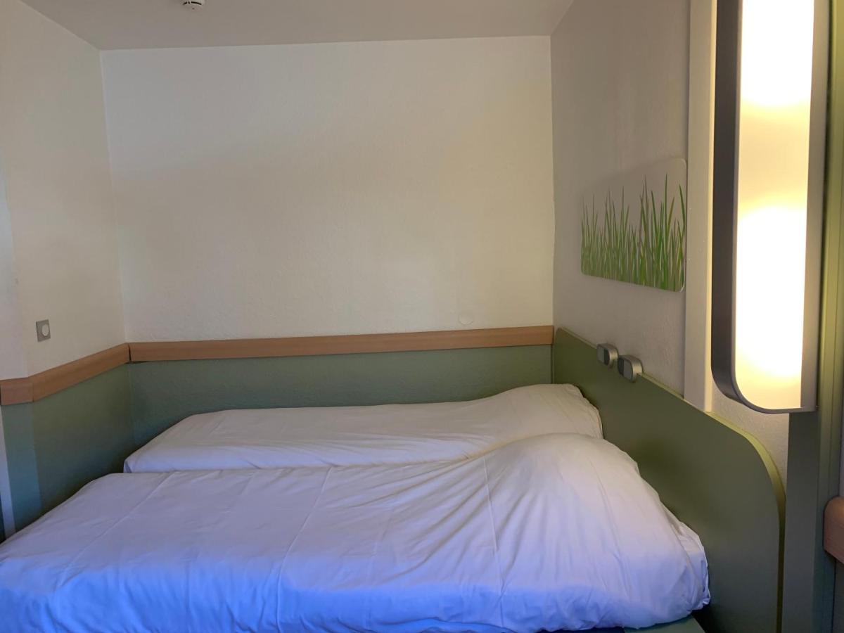 Ibis Budget Chambery Sud Challes Les Eaux Екстериор снимка